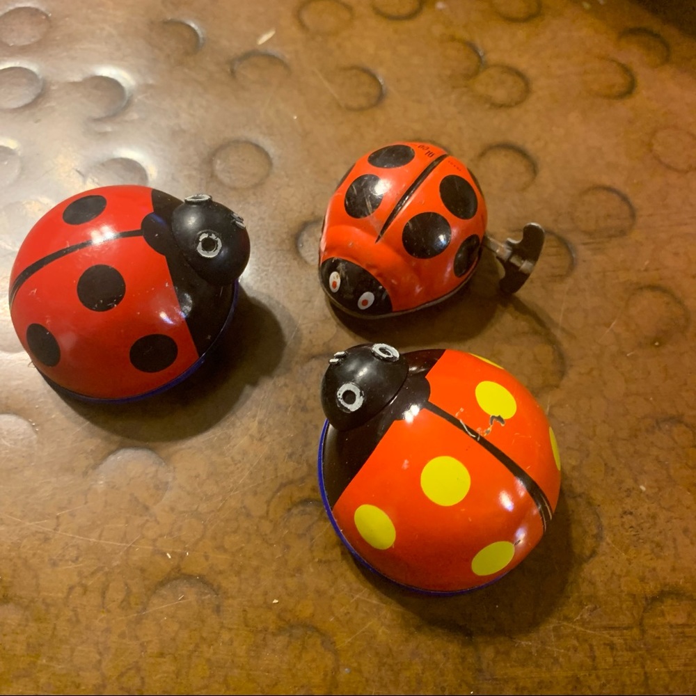 German LEHMANN Tin Toy Lili 901 the Ladybug 2" Friction toy and wind-up toy lot